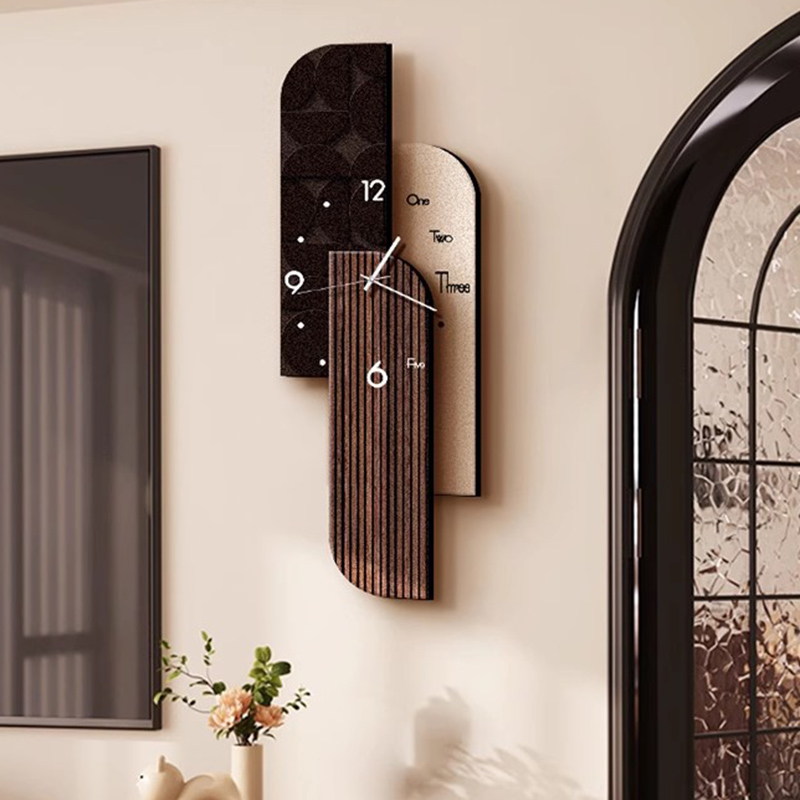 Interior Design Vintage Modern - นาฬิกาแขวนผนังดีไซน์เงียบสงบ วัสดุไม้สไตล์วินเทจ ลายซีโนมอร์ฟ เหมาะสำหรับตกแต่งห้องนั่งเล่น สวยงามตามสไตล์เรโทร