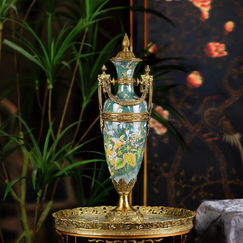 Interior Design Exhibition - งานแสดงผลงานการออกแบบตกแต่งภายในสไตล์โบราณ ผลิตภัณฑ์ตกแต่งทองสัมฤทธิ์ เครื่องประดับเซรามิก ของตกแต่งบ้าน