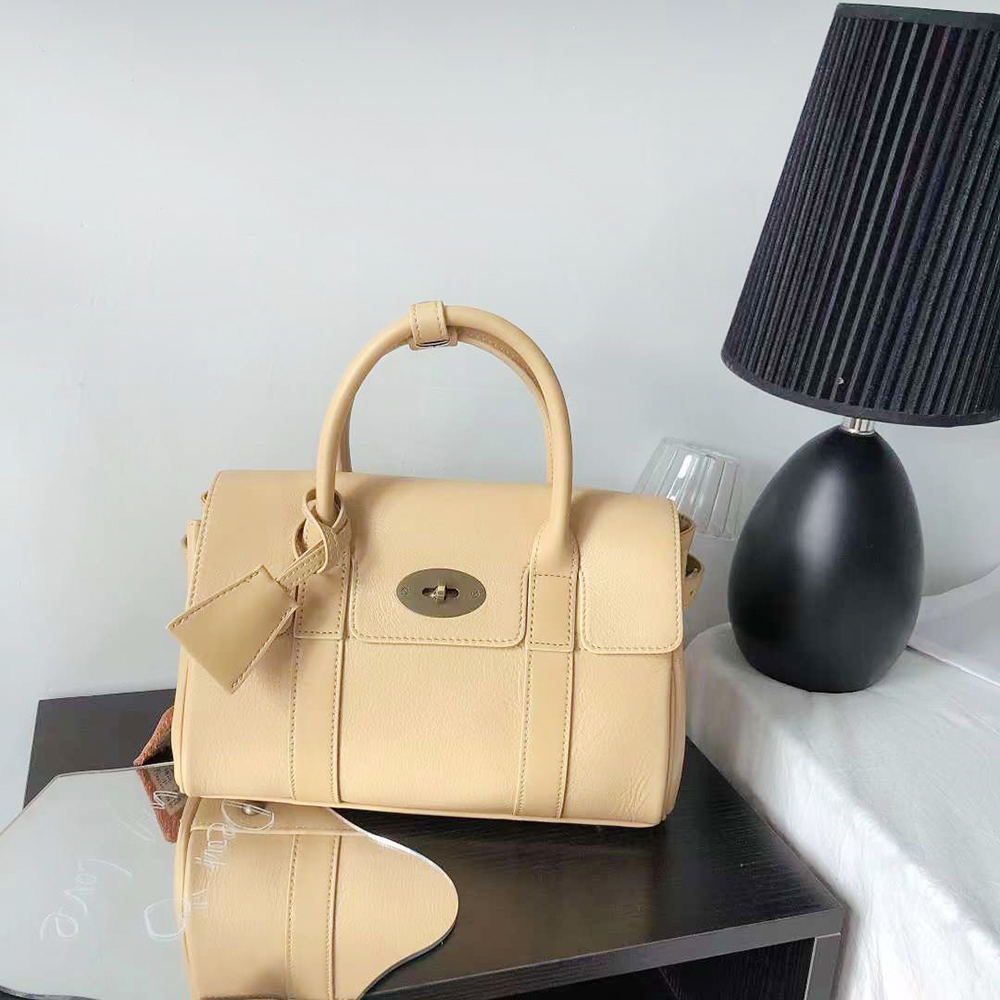 Luxury Design ผู้หญิง Satchel  - Interior Design Portfolio บทวิจารณ์และราคา